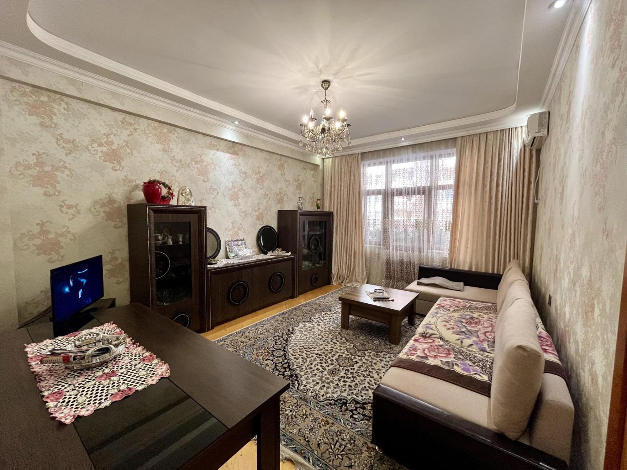 Apartment Near Khatai Баку Екстериор снимка