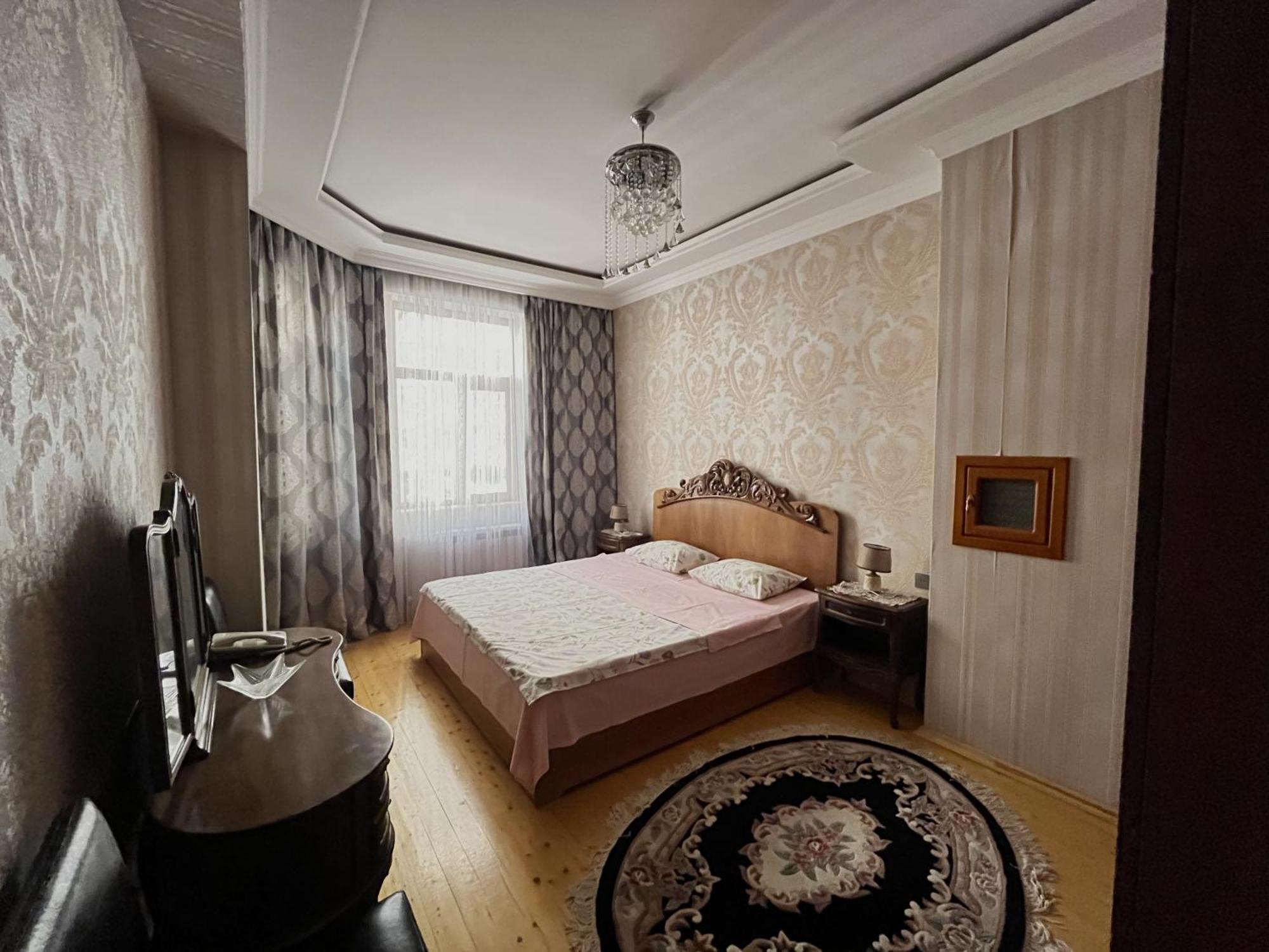 Apartment Near Khatai Баку Екстериор снимка